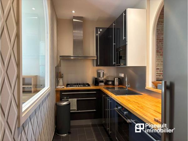 Location Appartement T 4 - Rennes - Centre Ville