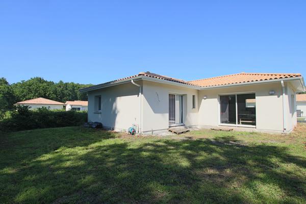 Maison neuve de 2024 à Salles 5 pièce(s) 100.10 m2