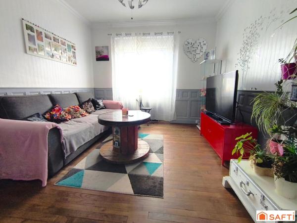 Maison familiale de 135 m2 rénovée et proche commodités