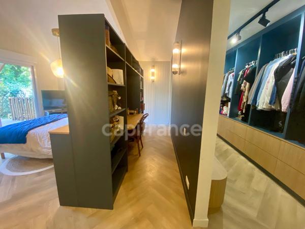 Maison à vendre 8 pièces  ()