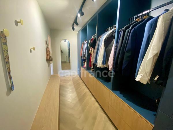 Maison à vendre 8 pièces  ()