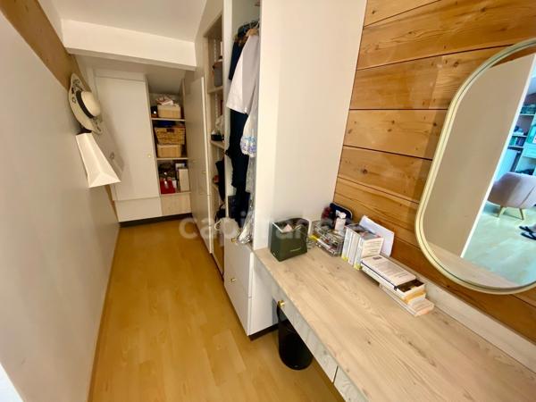 Maison à vendre 8 pièces  ()