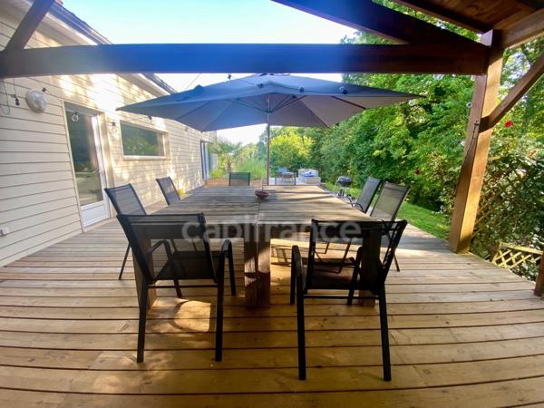 Maison à vendre 8 pièces  ()