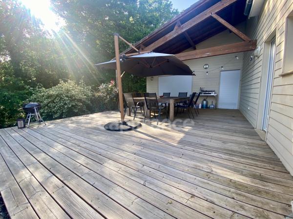 Maison à vendre 8 pièces  ()