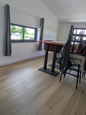 Local/bureau à louer BOURGOIN JALLIEU (38) 20 m²