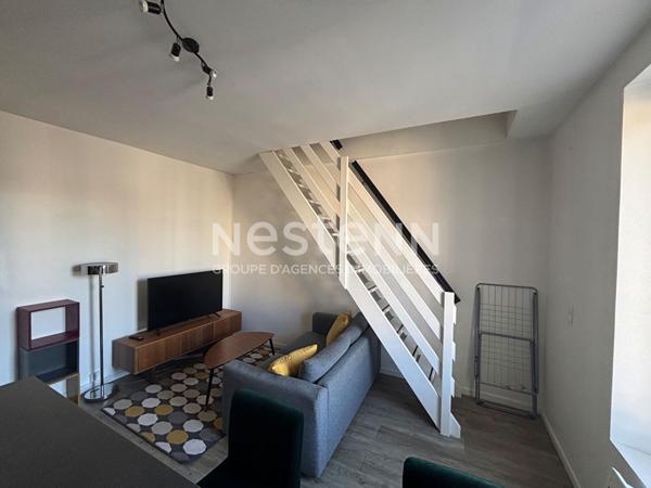 T1 BIS MEUBLE EN DUPLEX - SECTEUR COQUEBERT / JACQUART