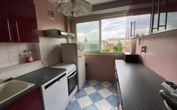 Appartement à vendre    4 pièces • 76,33 m2 Villeurbanne