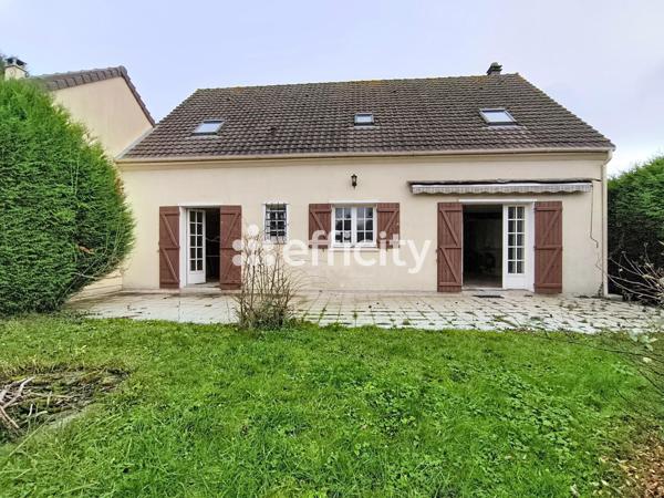 Maison 9 pièces - 156 m² Exclusivité efficity