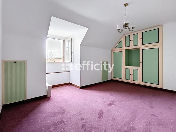 Maison 9 pièces - 156 m² Exclusivité efficity