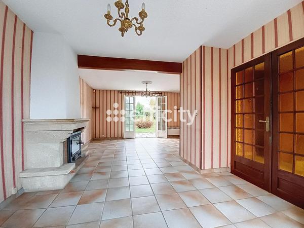 Maison 9 pièces - 156 m² Exclusivité efficity