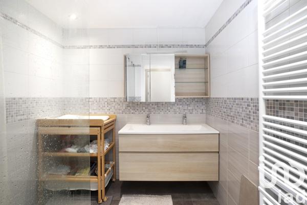 Duplex 5 pièces de 130 m² à Mondelange (57300)