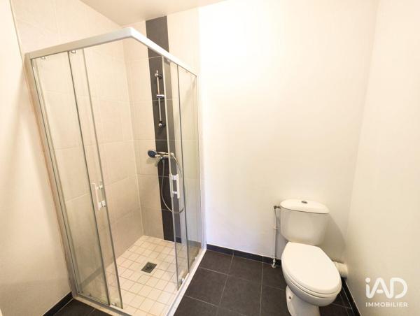 Location appartement 2 pièces 39 m² Caen