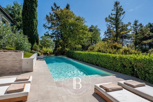 Limonest, Maison 5 Chambres -  312 m² à vendre