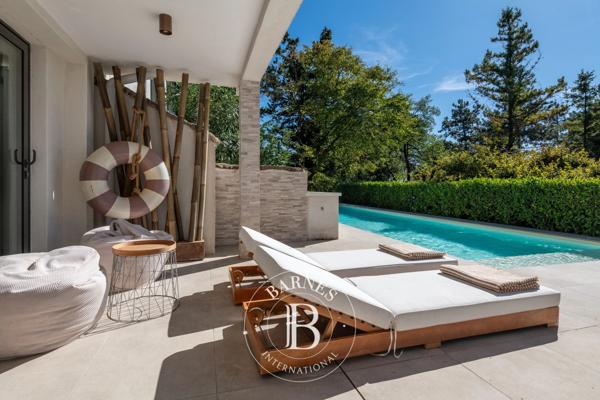 Limonest, Maison 5 Chambres -  312 m² à vendre