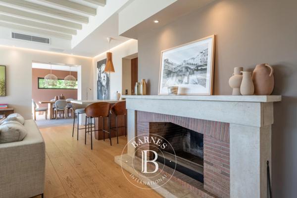 Limonest, Maison 5 Chambres -  312 m² à vendre