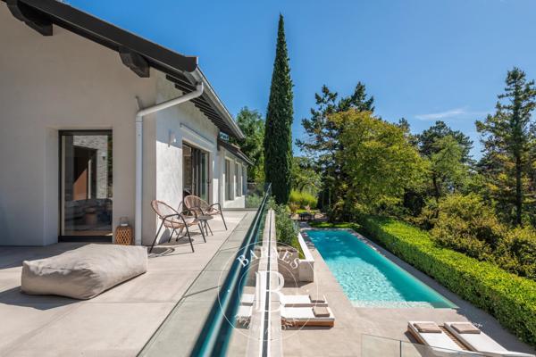 Limonest, Maison 5 Chambres -  312 m² à vendre