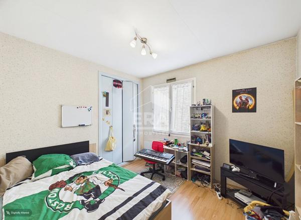 Appartement familial de 105 m² ? Résidence sécurisée avec parking
