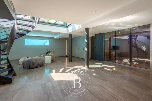 Sainte-Foy-lès-Lyon, Villa 3 Chambres -  220 m² à vendre