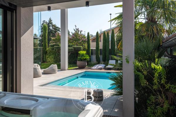 Sainte-Foy-lès-Lyon, Villa 3 Chambres -  220 m² à vendre