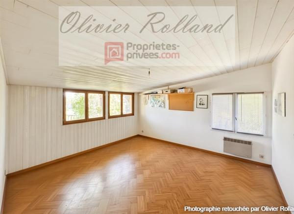 Écrin de Verdure et Authenticité : Demeure de Caractère de 212 m² à Rablay sur Layon