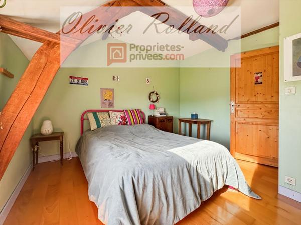 Écrin de Verdure et Authenticité : Demeure de Caractère de 212 m² à Rablay sur Layon