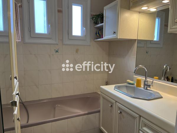 Maison 7 pièces - 140 m²