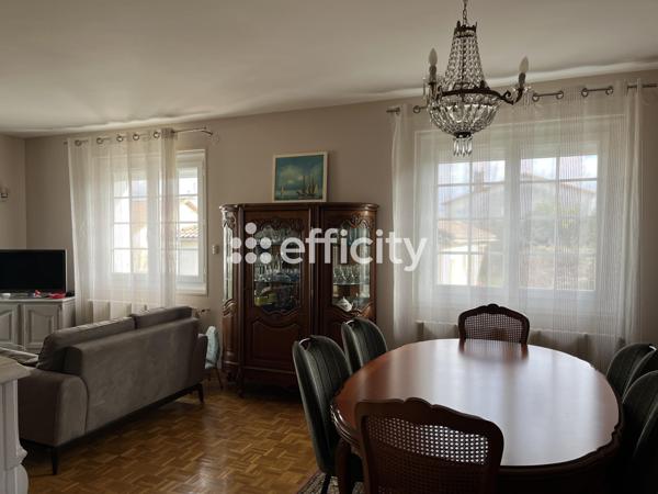 Maison 7 pièces - 140 m²