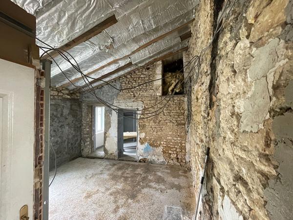 Charentaise de caractère rénovée - 224m² de charme et de potentiel