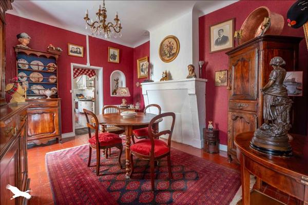 Maison à vendre |  Archiac |  8 pièces | 205 m²