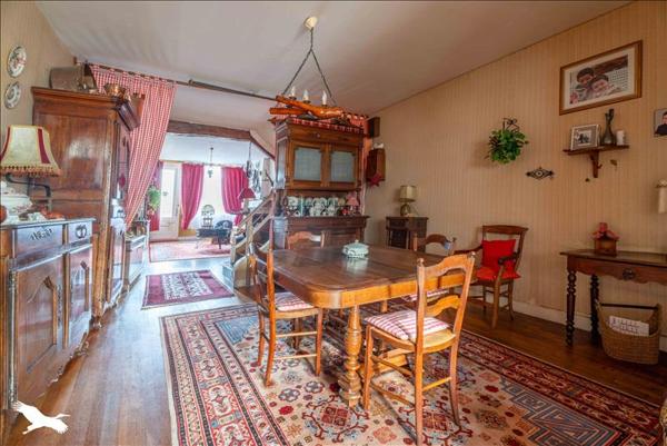 Maison à vendre |  Archiac |  8 pièces | 205 m²