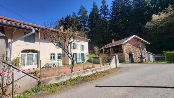 MAISON DE CAMPAGNE AVEC AVEC 1 ha35ca de TERRAIN