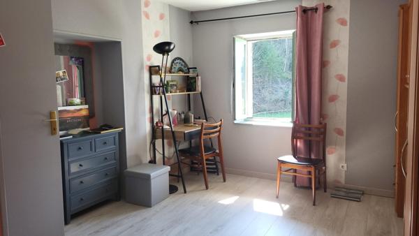 MAISON DE CAMPAGNE AVEC AVEC 1 ha35ca de TERRAIN