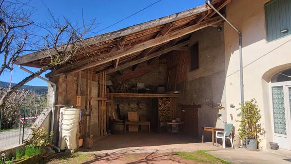 MAISON DE CAMPAGNE AVEC AVEC 1 ha35ca de TERRAIN