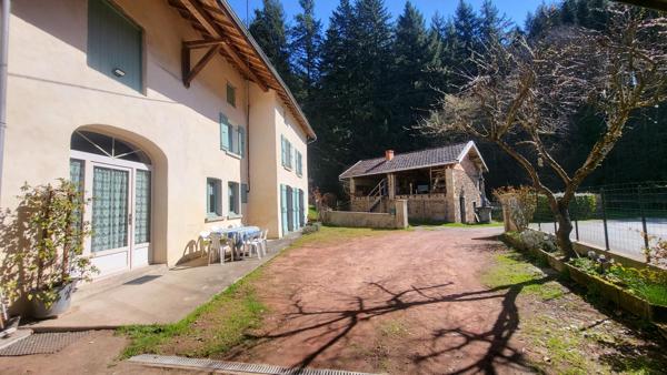 MAISON DE CAMPAGNE AVEC AVEC 1 ha35ca de TERRAIN