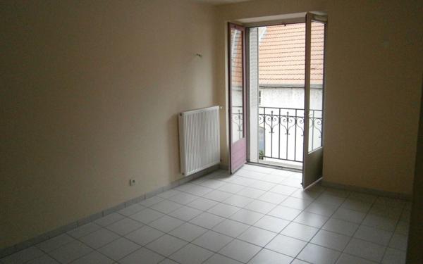 Appartement à louer    2 pièces •  Neufchâteau