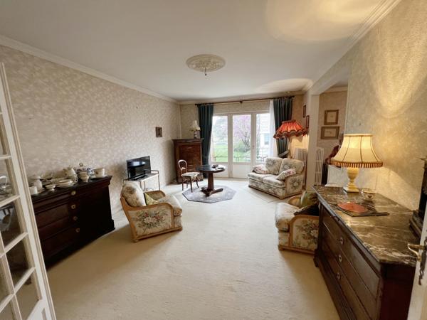 MAISON - 3 CHAMBRES - GARAGE