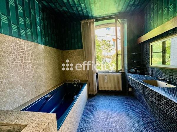 Maison 10 pièces - 243 m² Exclusivité efficity