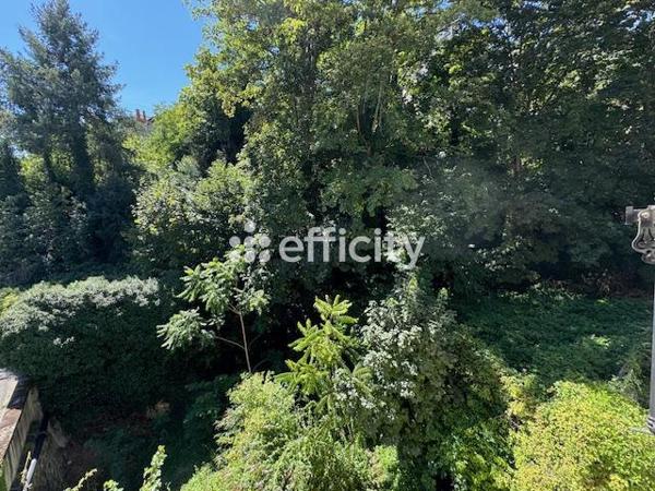 Maison 10 pièces - 243 m² Exclusivité efficity