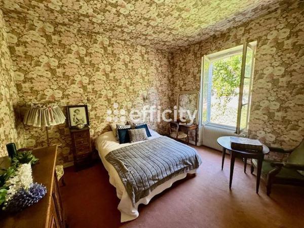 Maison 10 pièces - 243 m² Exclusivité efficity