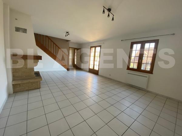 Pavillon de 133 m2 avec 5 chambres à Aigné