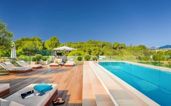Appartement à vendre    3 pièces • 75,89 m2 Antibes