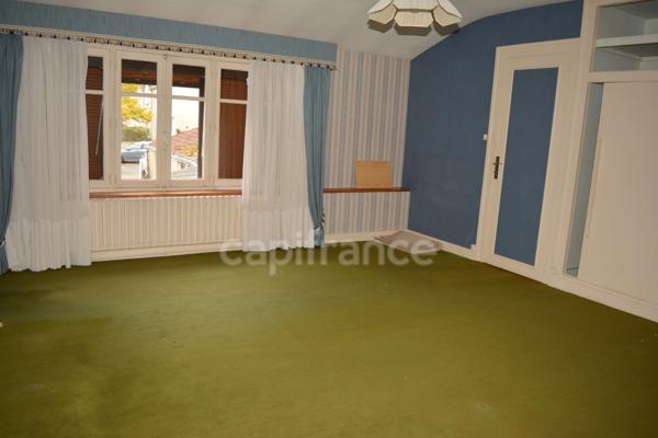 Maison à vendre 7 pièces SANCERGUES (18)Garage,Atelier