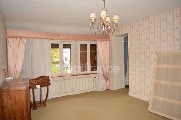 Maison à vendre 7 pièces SANCERGUES (18)Garage,Atelier