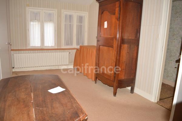 Maison à vendre 7 pièces SANCERGUES (18)Garage,Atelier