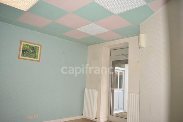 Maison à vendre 7 pièces SANCERGUES (18)Garage,Atelier