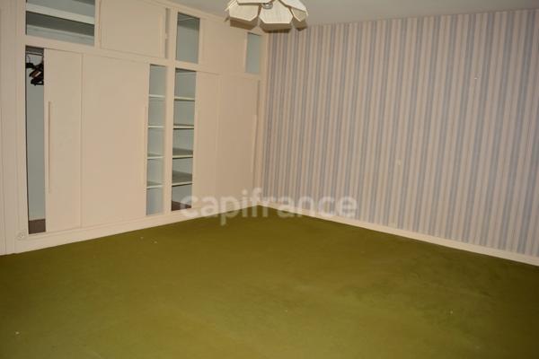 Maison à vendre 7 pièces SANCERGUES (18)Garage,Atelier