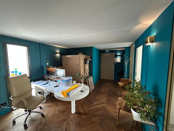 Bureaux à louer - 140 m2 - Tecnosud 2