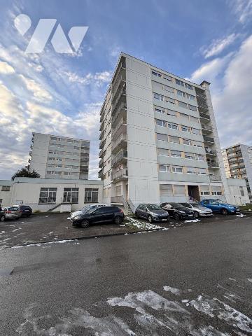 Appartement T4 (environ 75 m² habitables) situé au RDC