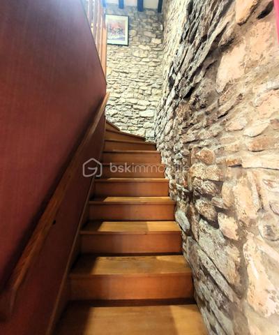 Maison en pierre de 180 m²