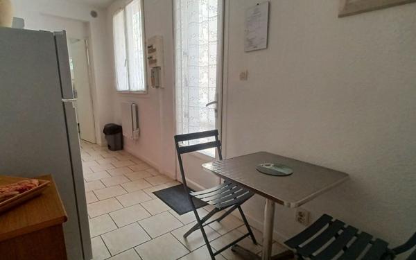 Appartement à louer    2 pièces •  Rochefort